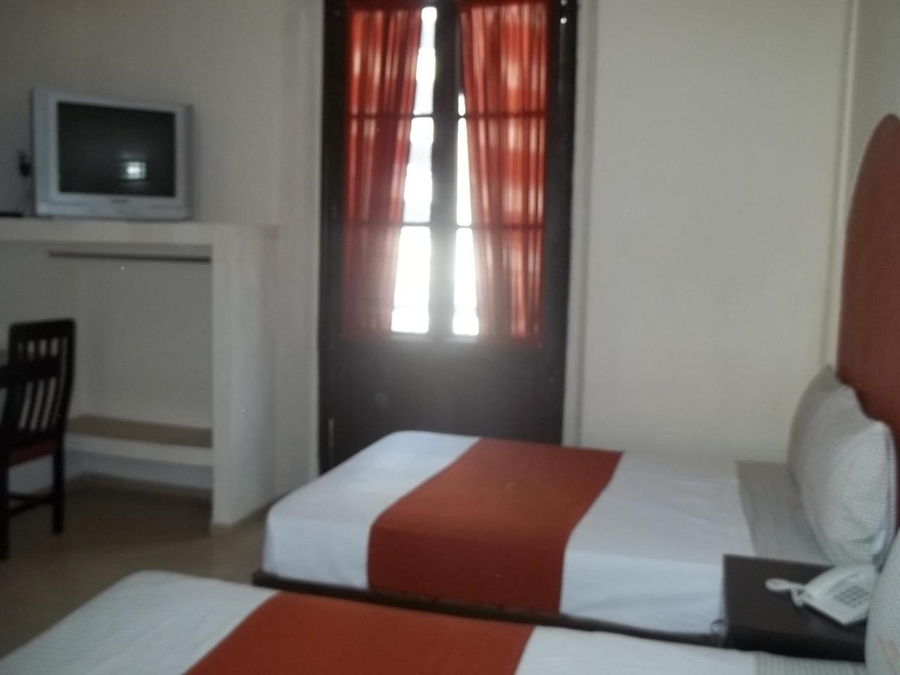 Hotel Jorge Alejandro Guadalajara Eksteriør billede